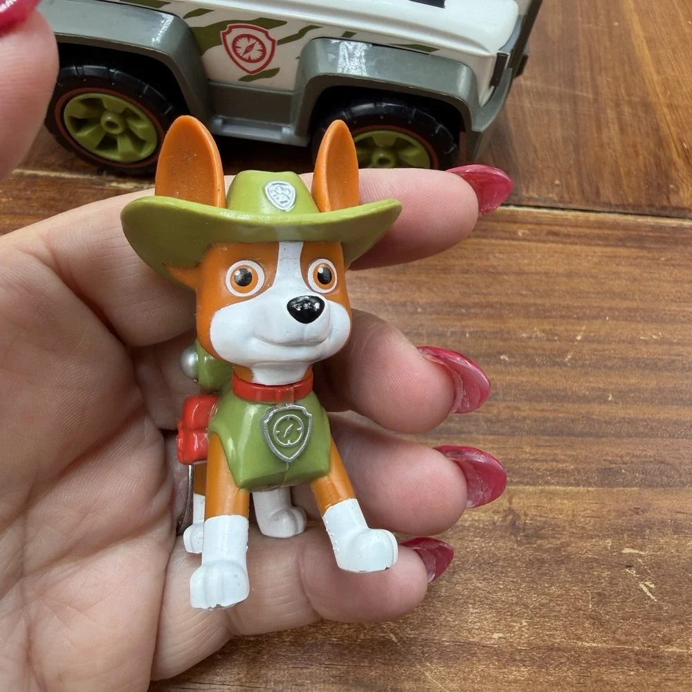 Paw Patrol Tracker Vehicle Jungle Cruiser Rescue Jeep w/Figure